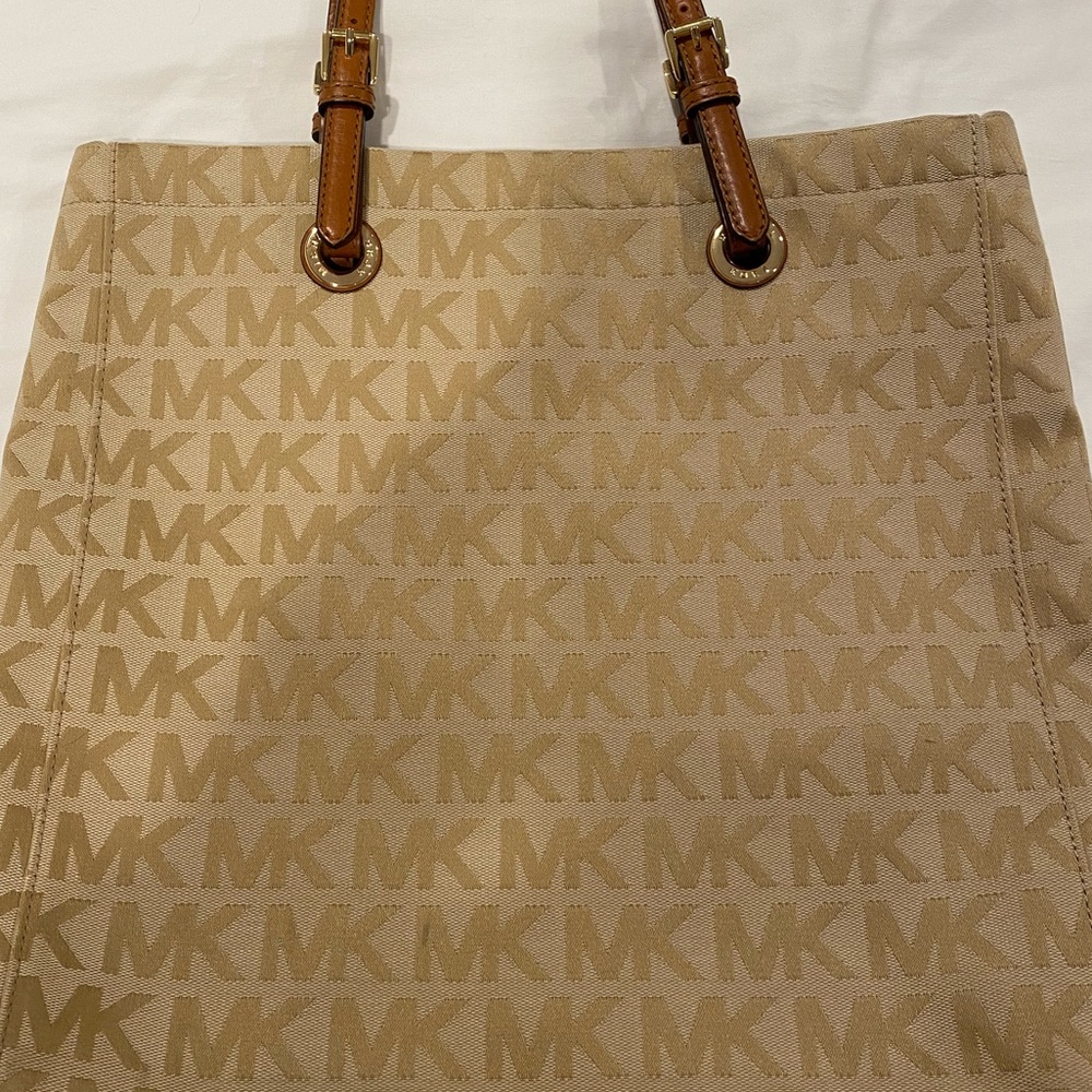 Michael Kors Tote